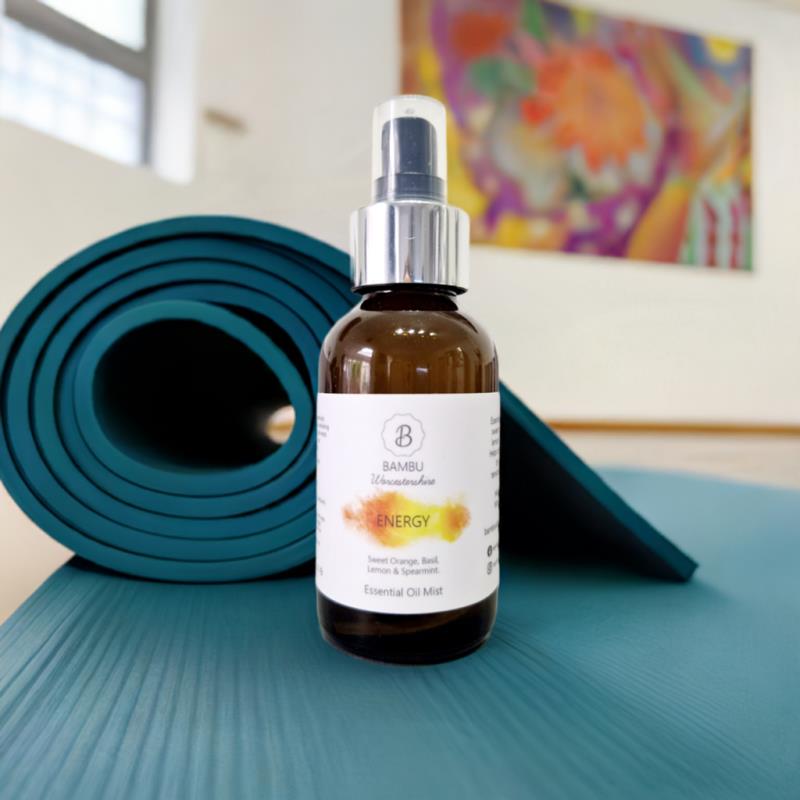 Sweet Orange, Basil, Lemon & Spearmint Yoga Spray image 3